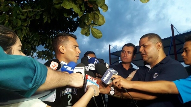 Lateral do Junior diz que time percebeu desconfiança do Flamengo com Muralha