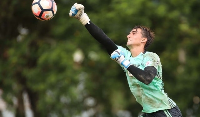 Preparadores que trabalharam com César apostam no goleiro para semifinal
