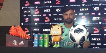 Diego diz que não há ruído entre elenco e Rueda