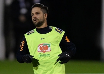 Diego volta a Wembley por sonho da Copa