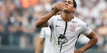 Agente de Pablo nega Flamengo e ataca Corinthins: "Não pagou ninguém"