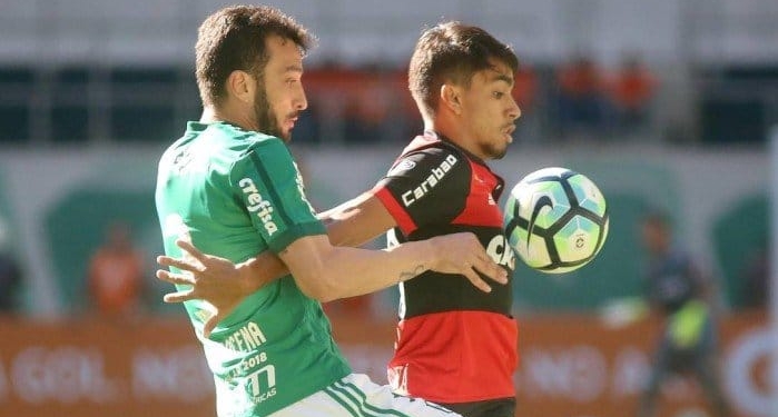 Fla leva dois gols no primeiro tempo e perde para o Palmeiras