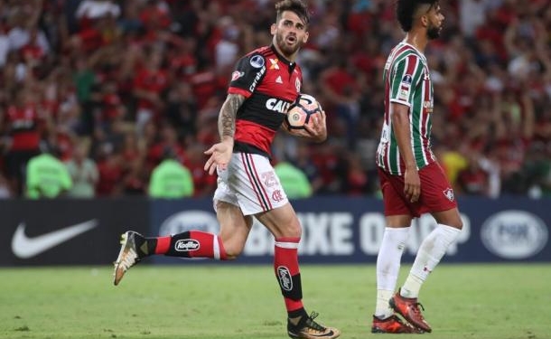 Vizeu marca seu primeiro gol no Maracanã e exalta Nação Rubro-Negra