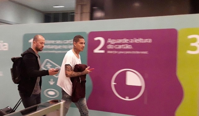 Missão antidoping: Guerrero, advogado e bioquímico vão ao Peru para reunião