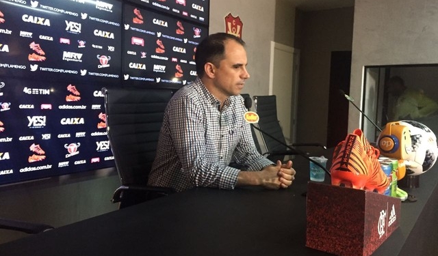 Fla não revela multa, mas anuncia punição a Vizeu e Rhodolfo por briga em campo