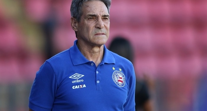 Fla estuda mudanças na comissão técnica e espera definição de Carpegiani