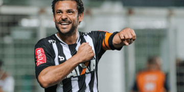 Flamengo faz proposta ao Atlético-MG para ter Fred em 2018