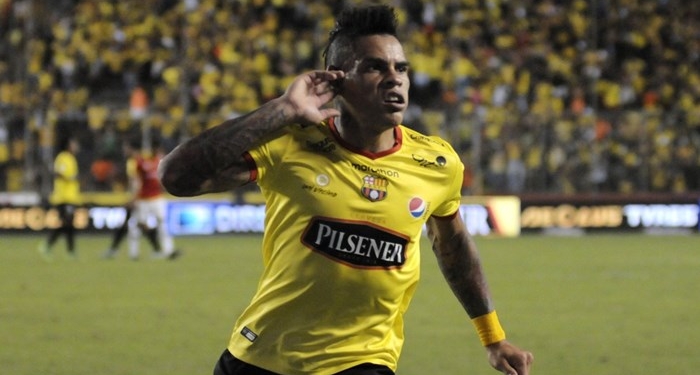 Atacante uruguaio vira opção para o Flamengo