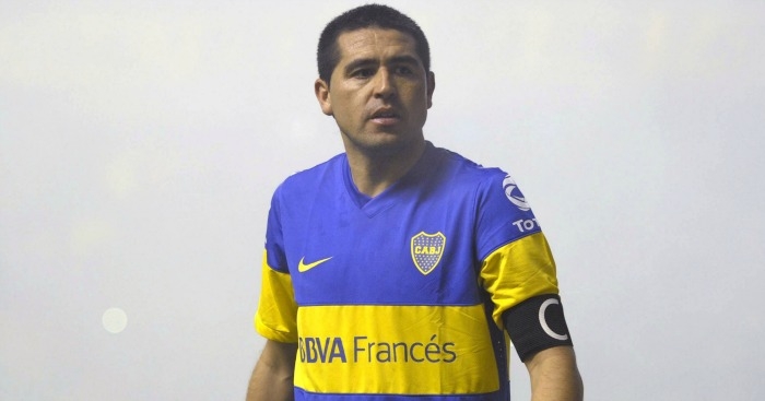 Riquelme desdenha de Fla e Grêmio e diz que ganhar Libertadores agora 'não é tão difícil como antes'