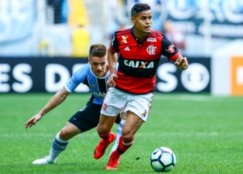 Grêmio reconhece qualidade, mas descarta investida em Everton, do Fla