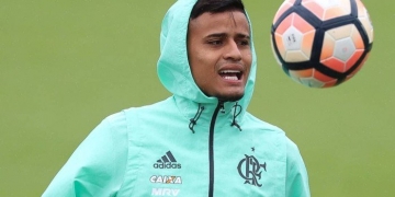 Rueda não confirma equipe, mas garante Everton pronto para final