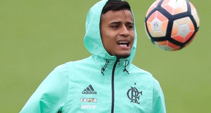 Rueda não confirma equipe, mas garante Everton pronto para final