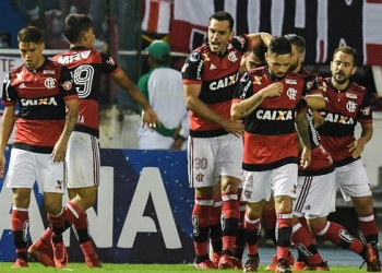 César pega pênalti, Fla vence com 2 de Vizeu e garante mais uma final Brasil x Argentina