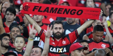 Torcida do Fla encerra festa e grita "vergonha" após título perdido no Maracanã