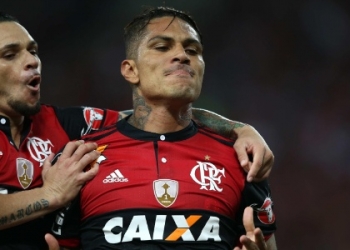 Estudo: só 10 empresas exibiram marcas em espaço máster de times no Brasileirão