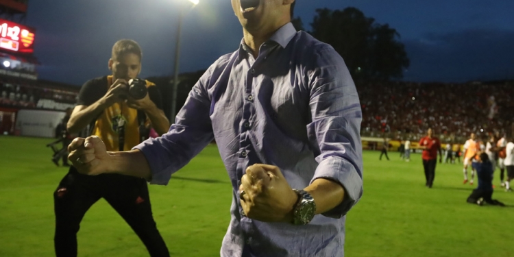Rodrigo Caetano abre o jogo sobre os planos do Fla no mercado de transferências