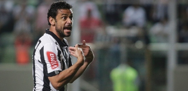 Em enquete, torcida do Fla se divide por contratação de Fred