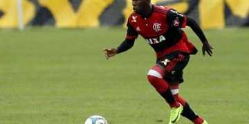 Flamengo divide grupos e vai se apresentar no dia 4 de janeiro com sub-23 e reforços
