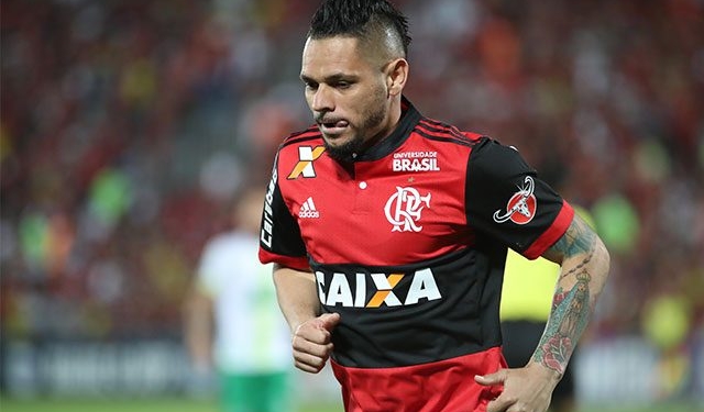 Recordista de jogos do Brasil em 2017, Fla trava briga contra desgaste no fim do ano