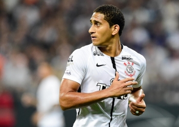 Flamengo negocia contratação de Pablo, mas descarta pagar R$ 12 mi ao Bordeaux