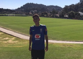 Fla contrata Pedro Arthur, atacante da seleção sub-15