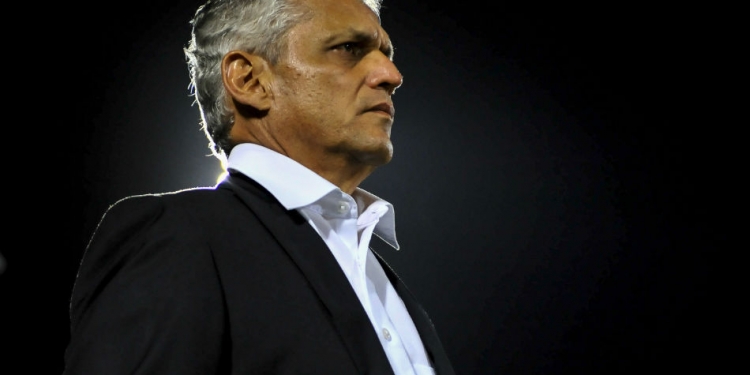 Entenda por que Reinaldo Rueda tem mais chances de permanecer no Fla para 2018