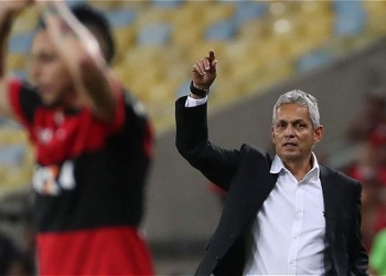 Rueda fecha temporada entre os 15 melhores técnicos do mundo