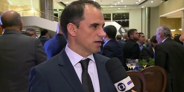 Rodrigo Caetano vê grupo complicado e espera contar com Guerrero na Liberta