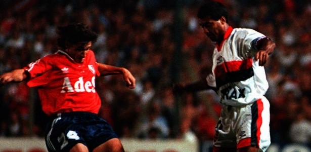 No Flamengo em 95, Apolinho relembra vice para o Independiente: "Dói muito"