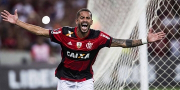 Cuéllar é exemplo para Flamengo recuperar Rômulo