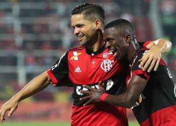 Elenco do Flamengo vale R$ 174 milhões a mais do que o elenco do Independiente