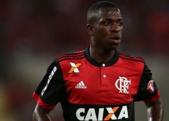 Real Madrid pretende antecipar a ida de Vinícius Júnior para a Europa