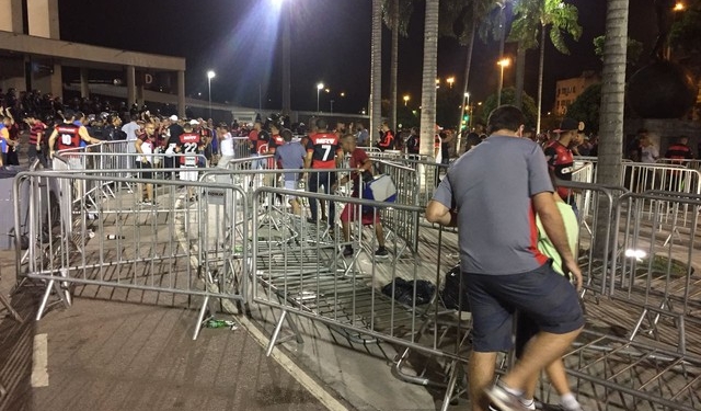 Fla contradiz Gepe e afirma que pediu reforço no contingente policial para final