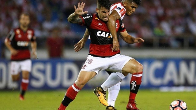 Fla aposta em Vizeu na final, mas Guerrero pode pegar o Independiente no Maracanã se for absolvido