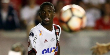 Com dilema sobre Vinicius Junior, Fla chega inteiro para decisão