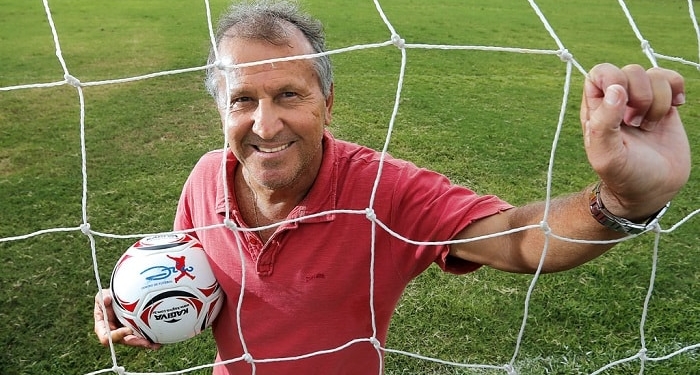 Zico confia em título do Flamengo e crê na inocência de Guerrero