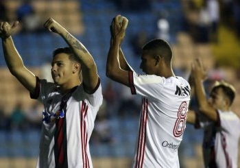 Flamengo encara Coritiba buscando vaga nas oitavas da Copinha