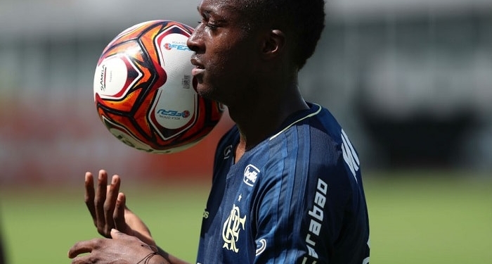 Flamengo diz buscar dois ou três reforços e diz por que City abraçou projeto de Marlos Moreno