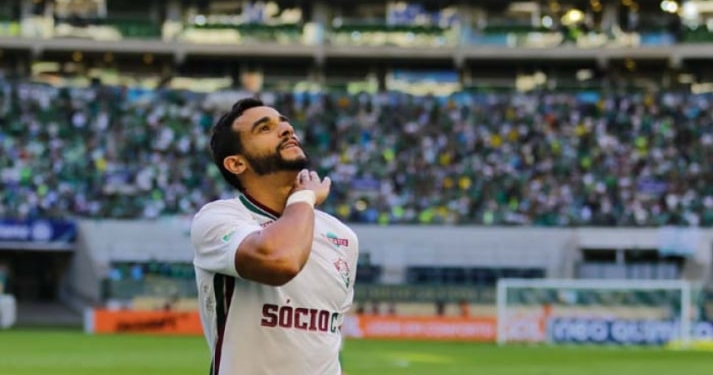 Fla irá pagar Fluminense à vista por Dourado e parcelar Mirassol