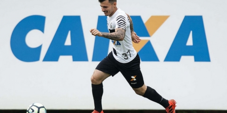 Esfriou! Jurídico do Fla alerta sobre 'riscos' da contratação de Zeca
