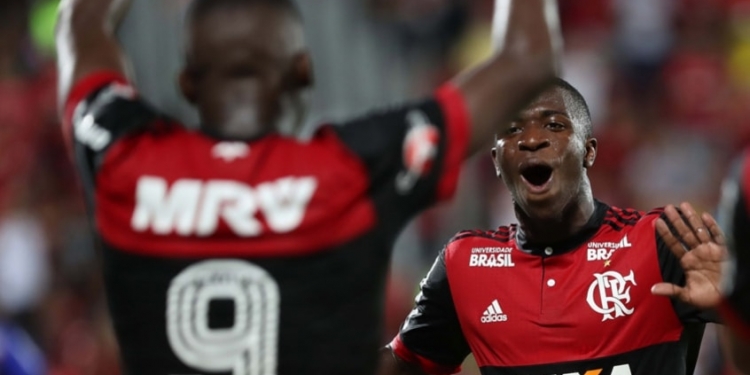 Da base para o profissional: Lincoln exalta parceria com Vinicius Jr