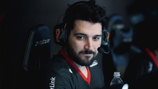 Astro do LoL do Flamengo, brTT seria o terceiro mais popular do elenco de futebol