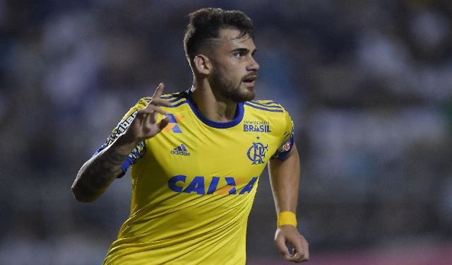 Santos quer Vizeu e mais um atleta para negociar Zeca