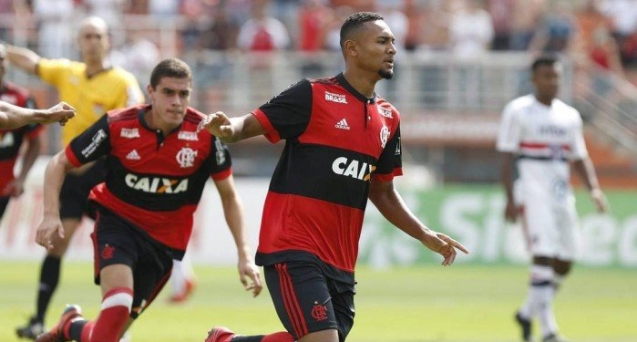 Flamengo vence o São Paulo e é tetracampeão da Copinha