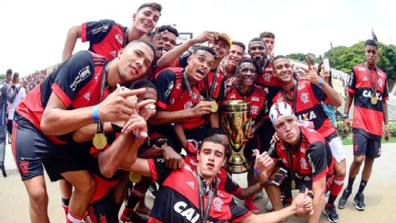Contrato até quando e a fatia do clube: a situação das atuais e novas promessas do Flamengo
