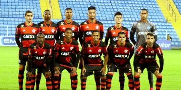 Flamengo e Avaí duelam por vaga na semifinal