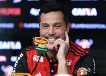 Fla espera regularizar Julio Cesar para finais da Taça Guanabara