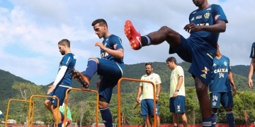 Principais atletas do Fla seguem rotina de treinos da pré-temporada