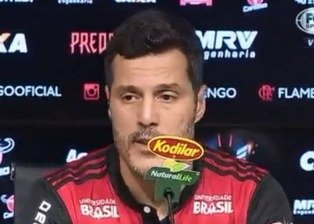 “Flamengo nunca me contactou”; Júlio César nega recusa no passado e manda recado à torcida