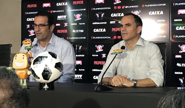 Lomba elogia Walace e Love, mas garante: 'Não há nada de concreto'